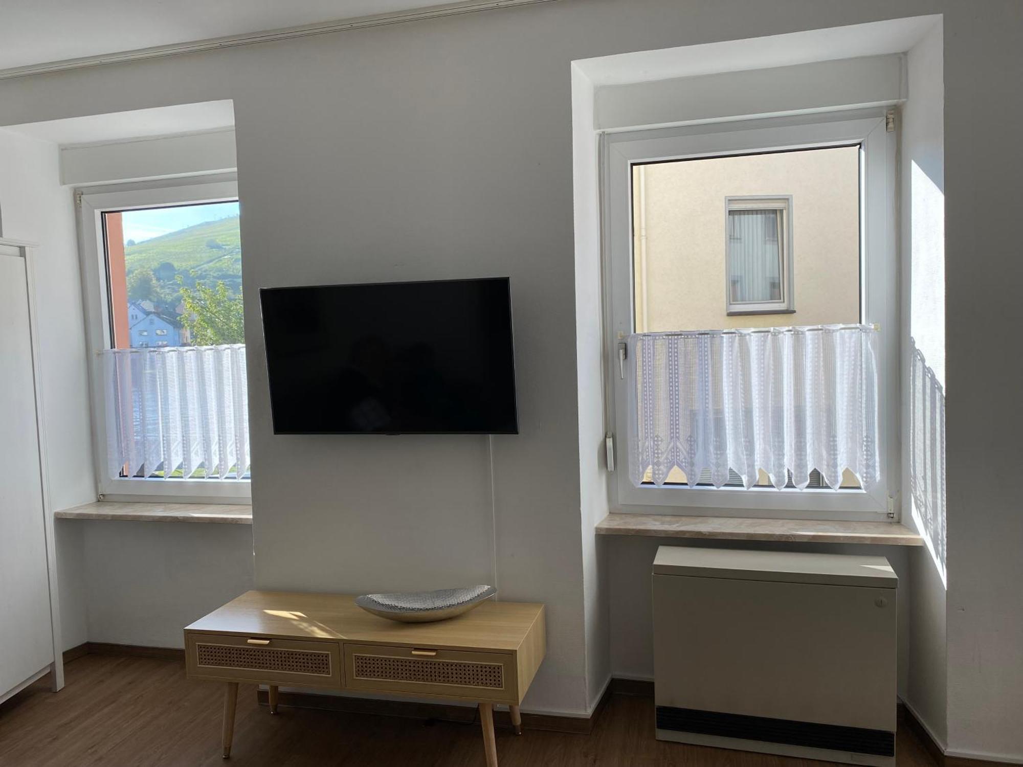 Ferienwohnung Zentral An Der Moselpromenade 첼 안 데어 모젤 외부 사진